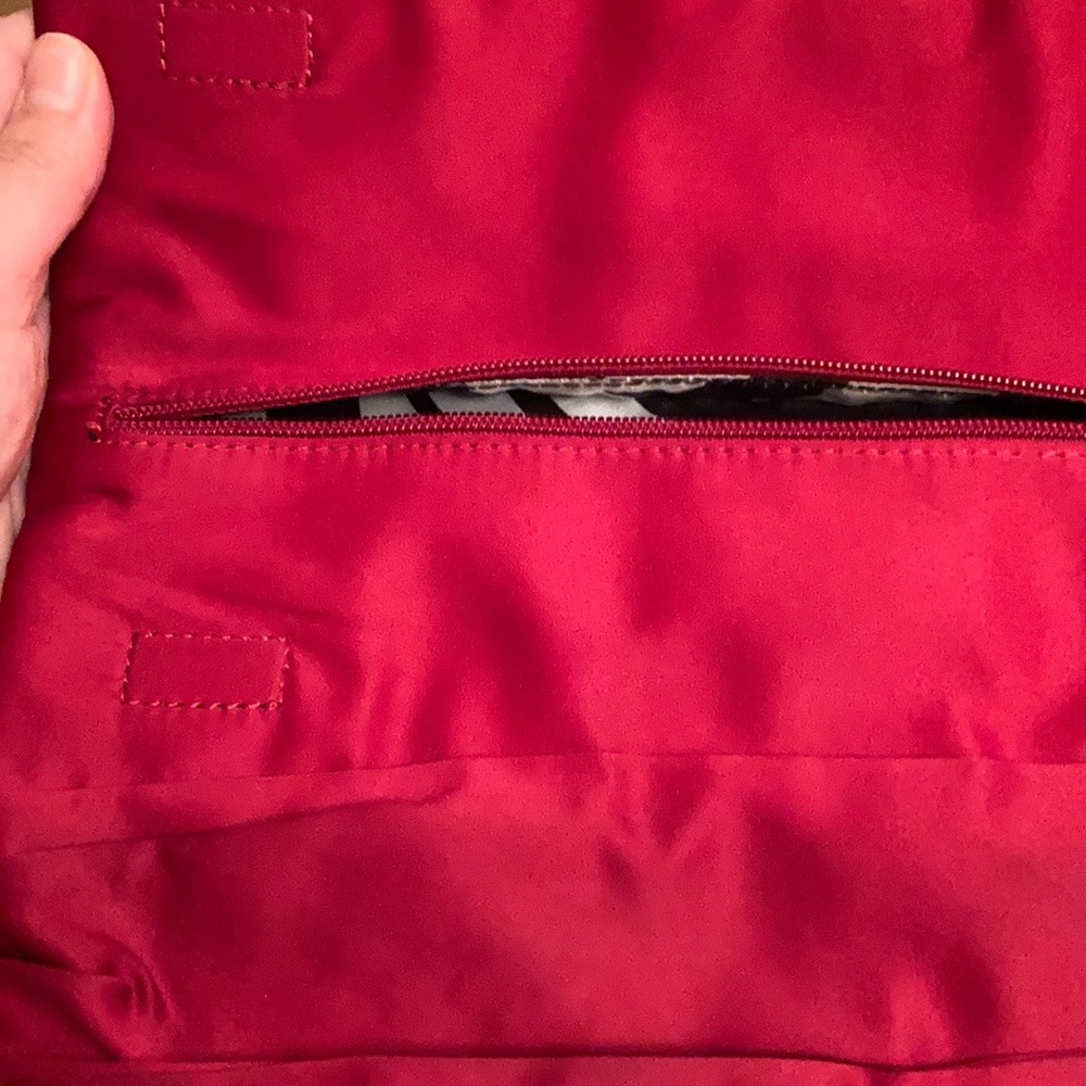Express Red Rouched Clutch - Picture 3 of 4